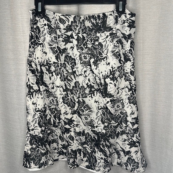 VINTAGE DRAMA SAMURAI GRAPHIC PRINT CHIFFON SKIRT - Picture 1 of 9